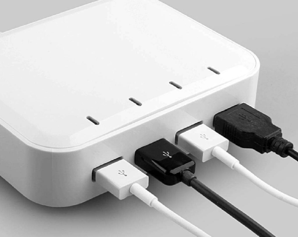 Throw the Power Cord Away USB Power Delivery Breaks the Limitation